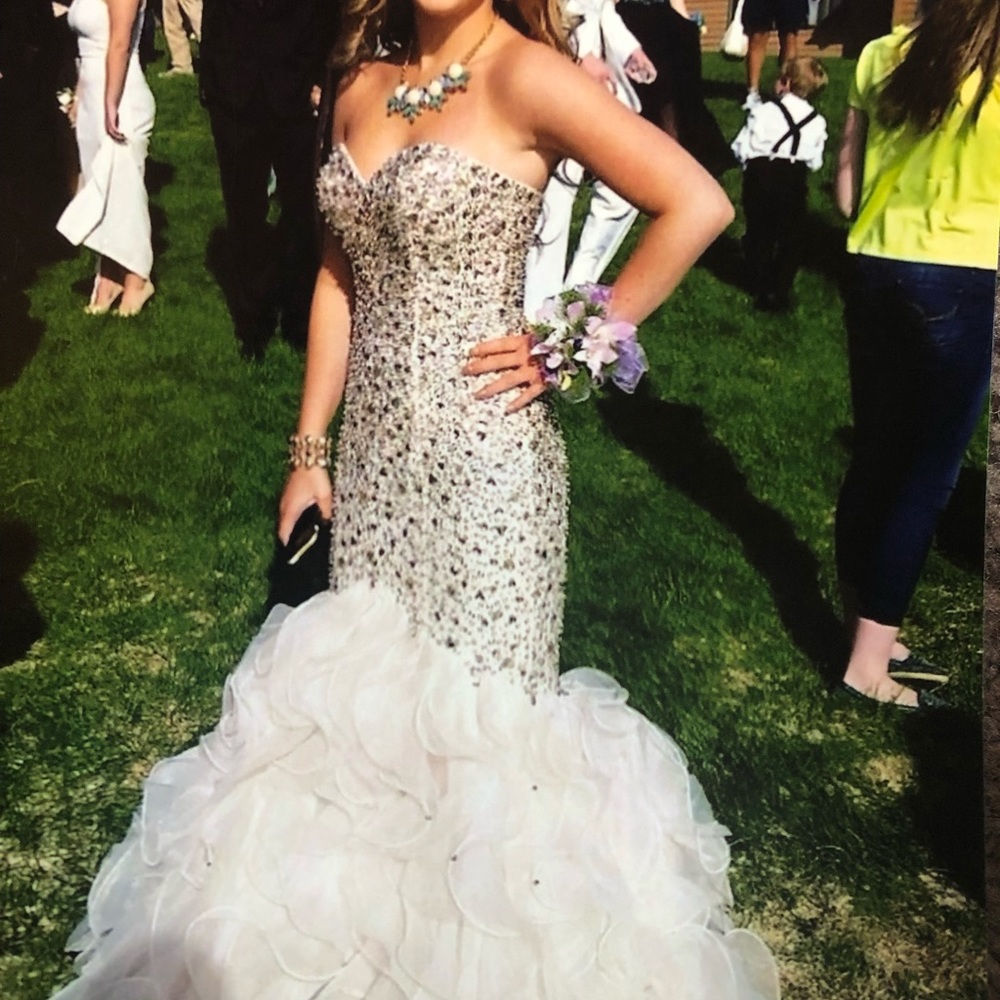 Prom dress